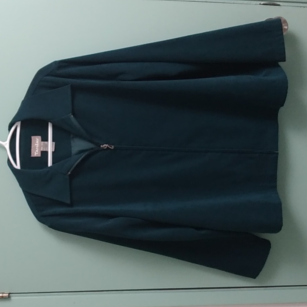 Jacket Ladies  Faux Suede Look 2 Pocket Light Weight Zip Up. Green/ Blue Colour